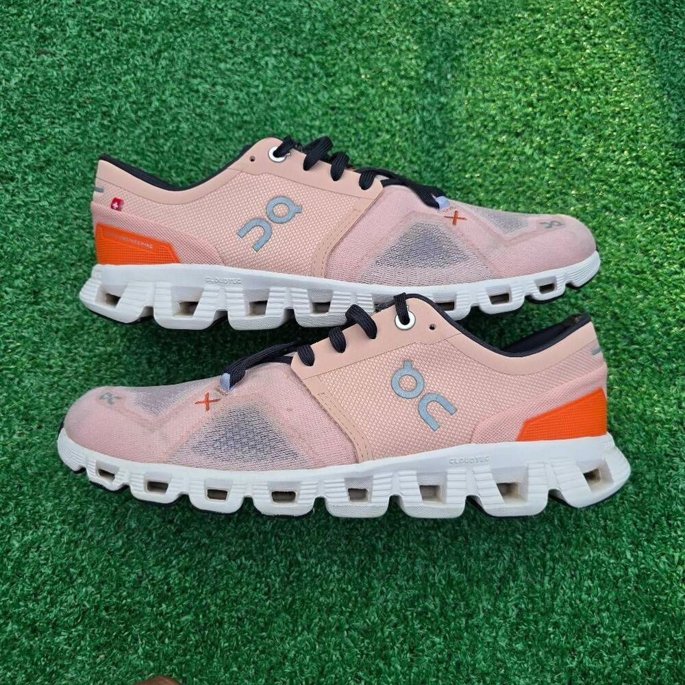 On Cloud X3  Rose/Sand- Women's Runnig shoes  - Size 9.5